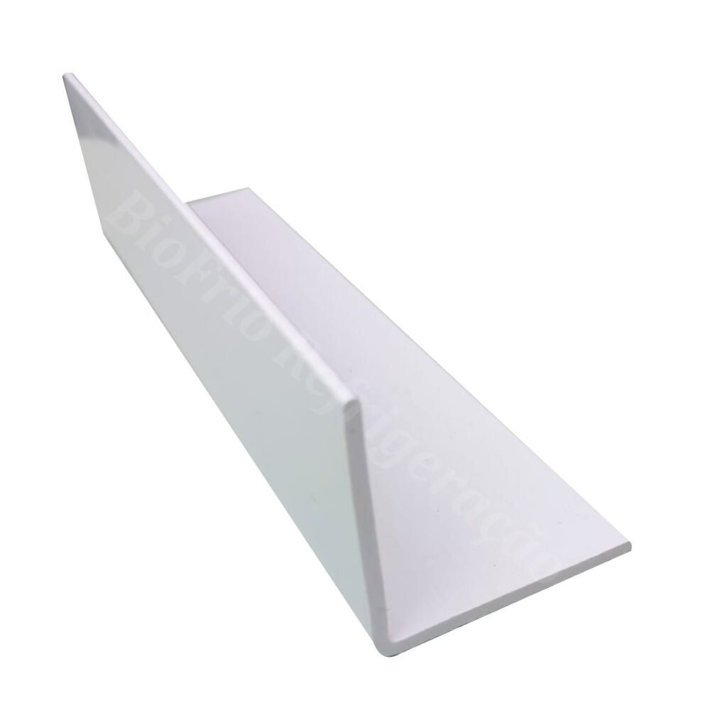 Cantoneira de PVC 5 cm x 5 cm x 2.40 metros